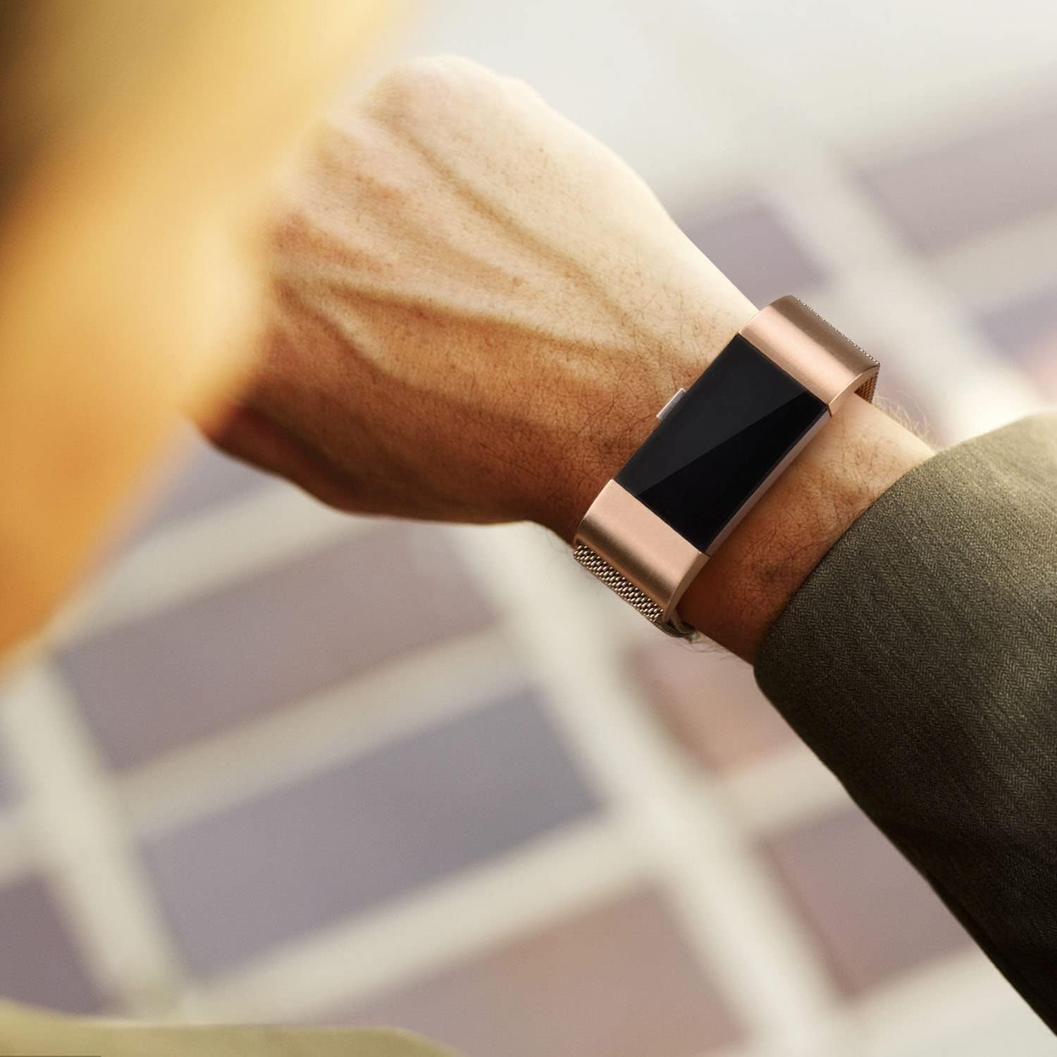 Vancle Correa de metal compatible con Fitbit Charge 2 bandas para mujeres y hombres, malla de acero inoxidable transpirable con cierre magnético