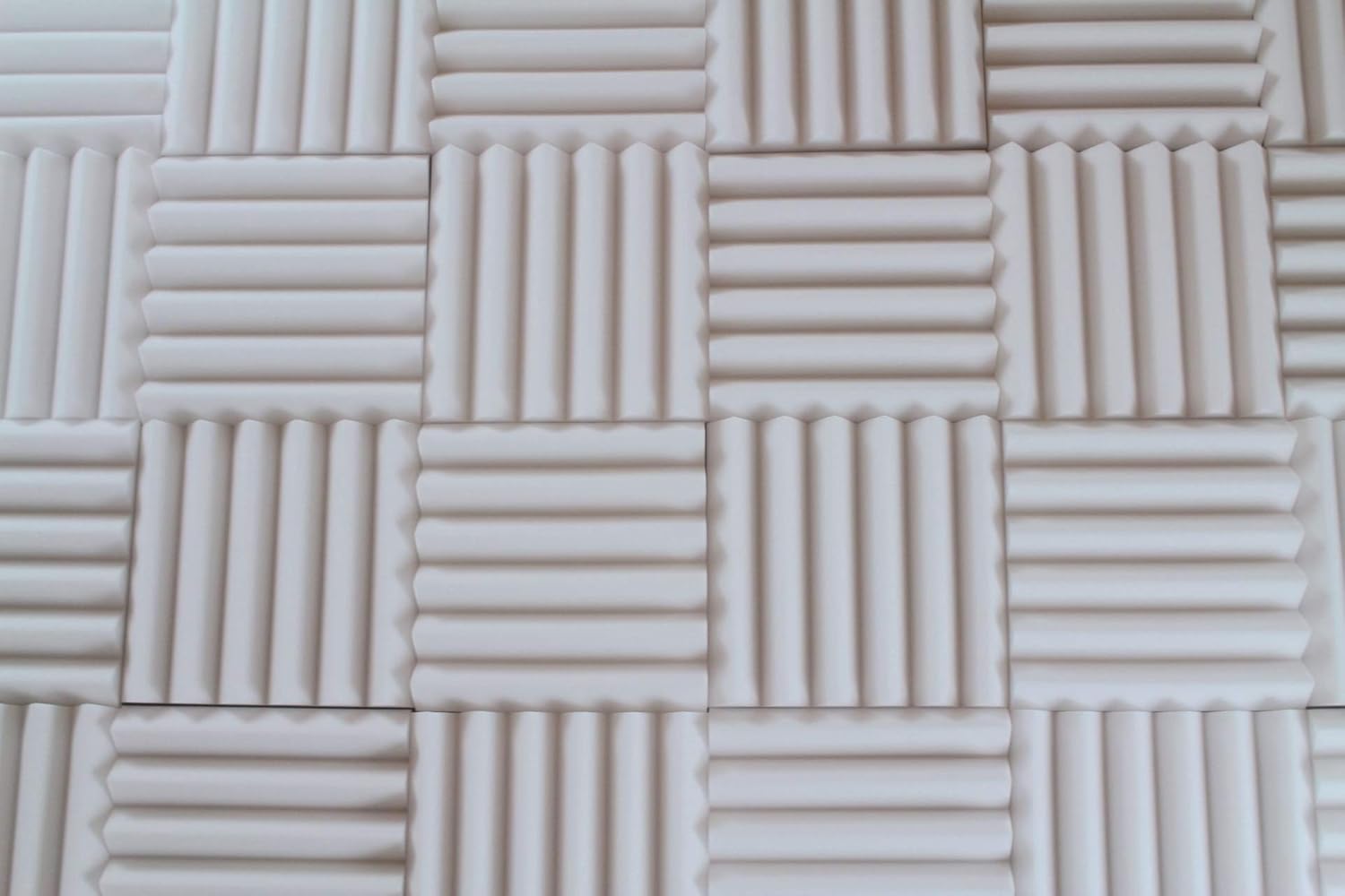 Paneles de espuma acústica blanca  Azulejos de espuma acústica de estilo cuña  12 x 12 pulgadas  Múltiples grosores (2 pulgadas de grosor  4