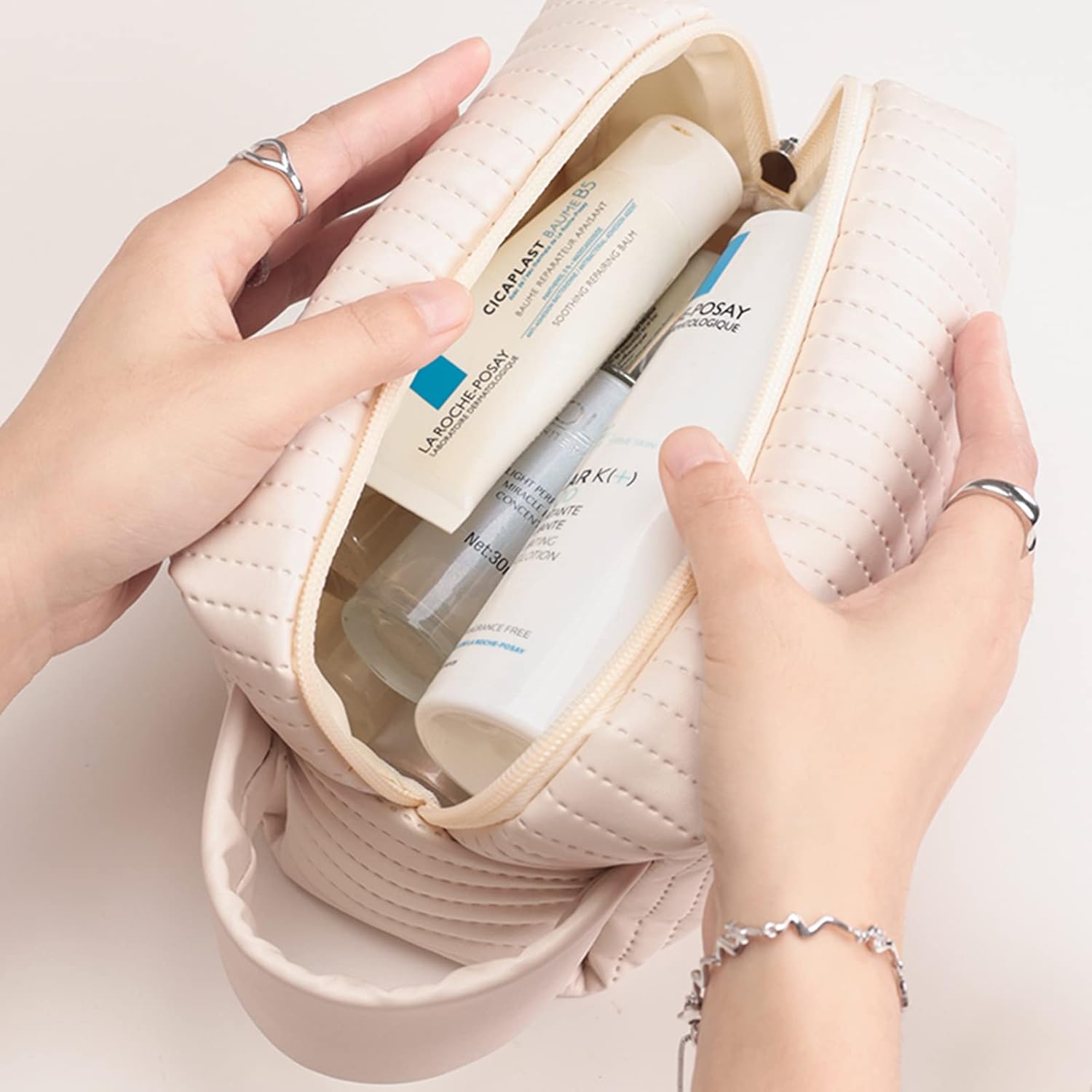 Meiyuuo Bolsa de maquillaje pequeña y bonita bolsa de cosméticos portátil bolsa de maquillaje de viaje, bolsas de aseo impermeables para accesorios