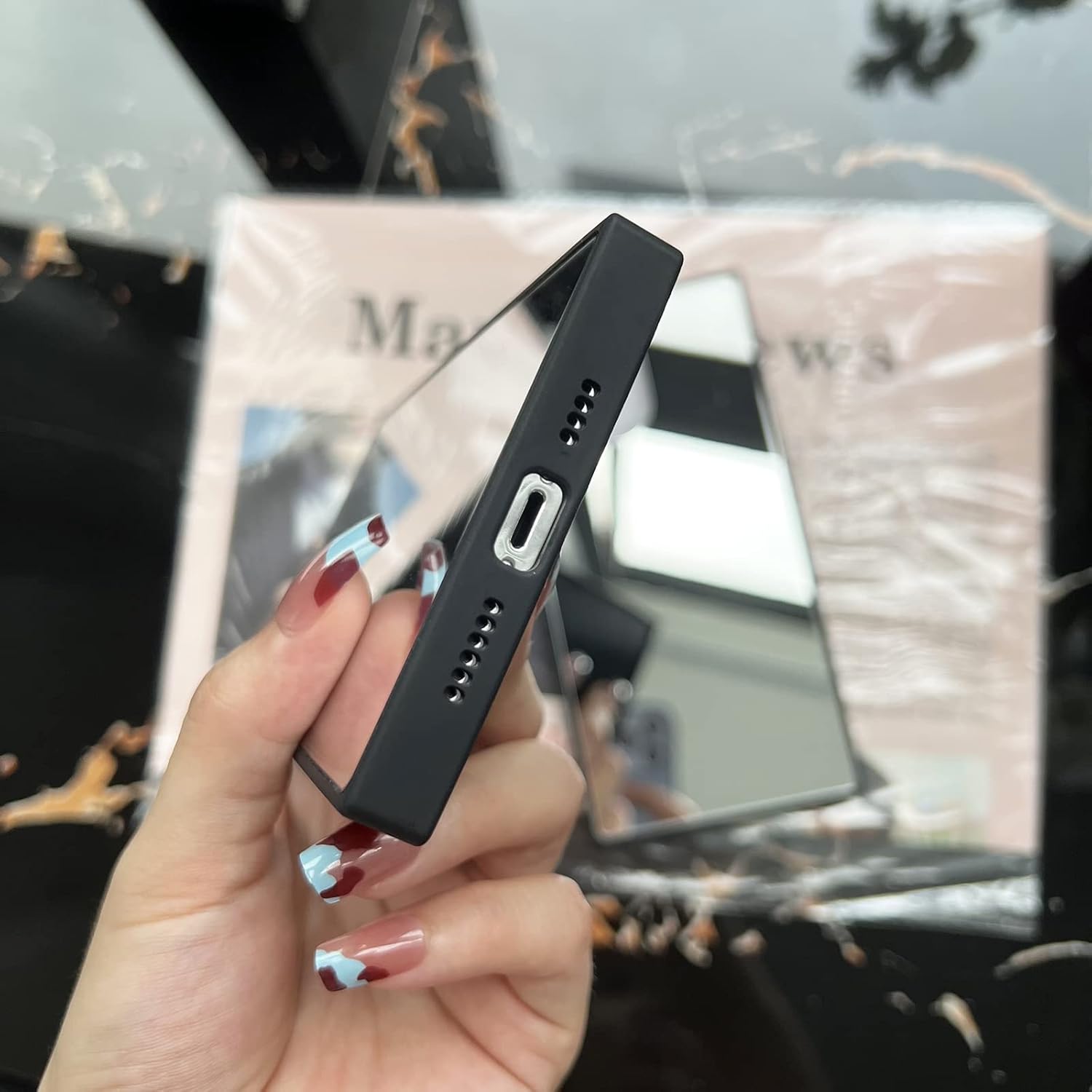VAOXTY Funda compatible con iPhone 15 Pro con espejo cuadrado, bonita para mujeres y niñas, diseño de espejo de cristal de maquillaje, diseño de