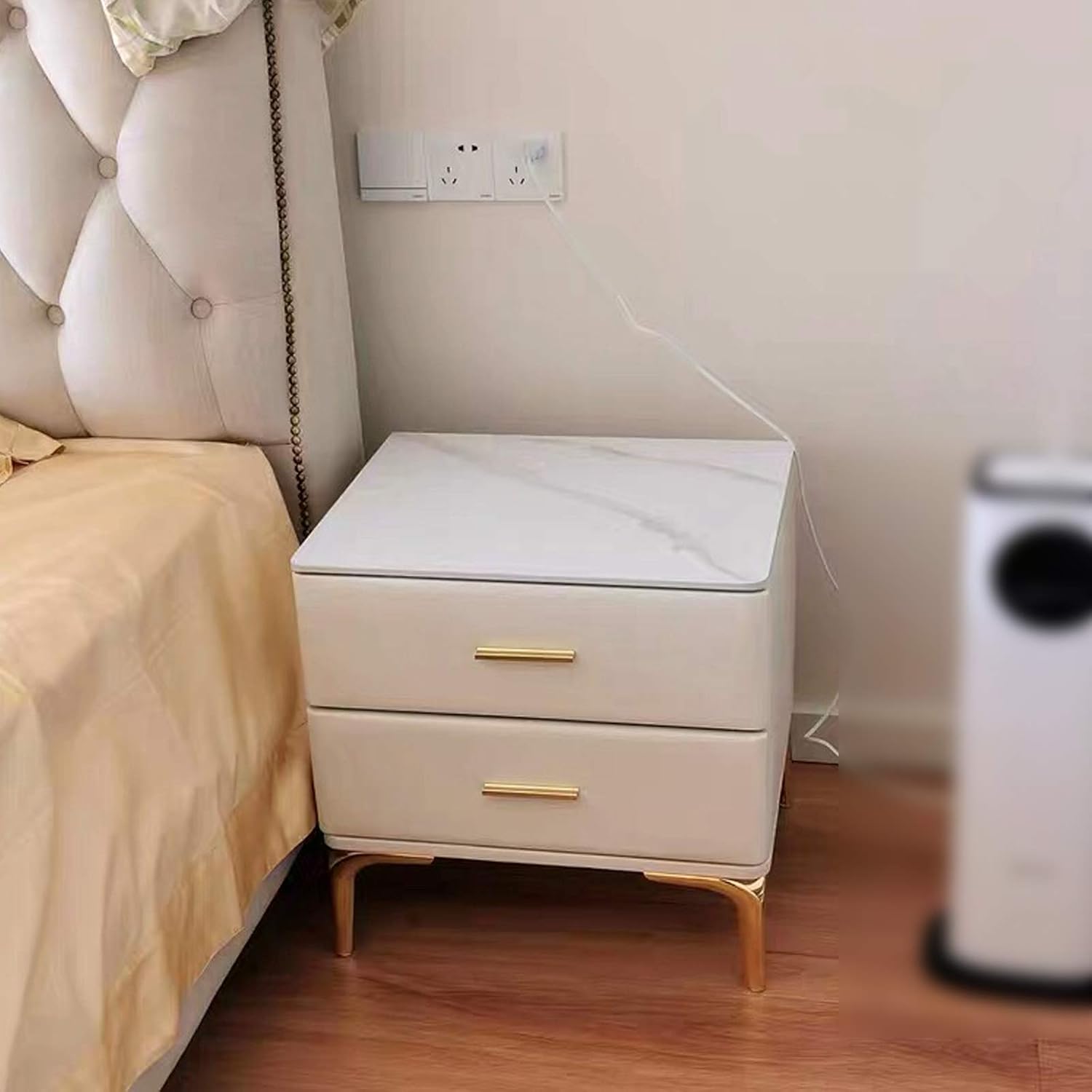 Patas triangulares de metal modernas y minimalistas para muebles, patas de soporte para sofá, patas de gabinete de TV, patas de mesita de noche,