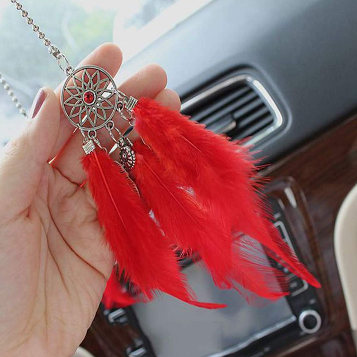 Colgante de espejo retrovisor para automóvil, atrapasueños de plumas, dije de cristal, accesorios decorativos para automóvil para mujer (rojo)