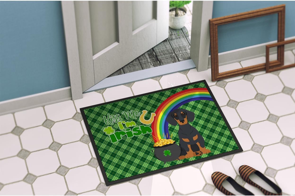 Caroline’s Treasures WDK4810JMAT – Tapete para puerta delantera de 24 x 36 pulgadas, diseño de perro salchicha, color negro y tostado, para entrada,