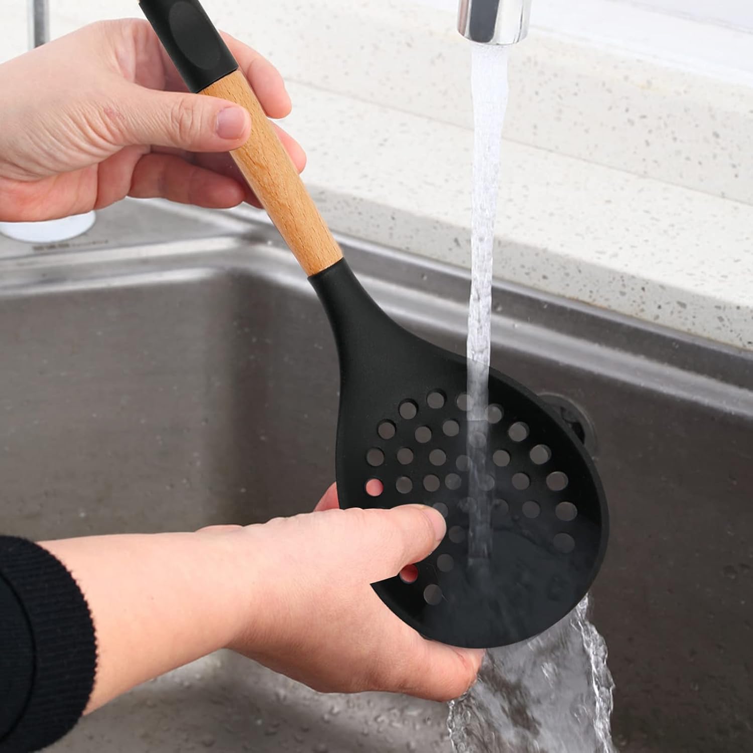 Cucharón de cocina, cuchara ranurada grande con alta resistencia al calor, sin BPA, antiadherente, para drenar, freír (negro)