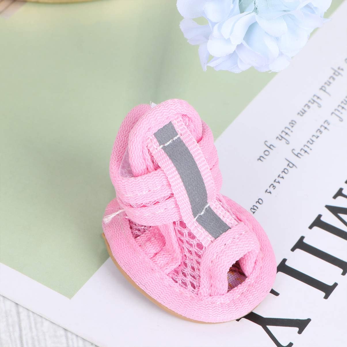 Botas para perros, 4 unidades de malla transpirable de algodón, zapatos de verano para perros, escándalos para perros, protectores de patas para