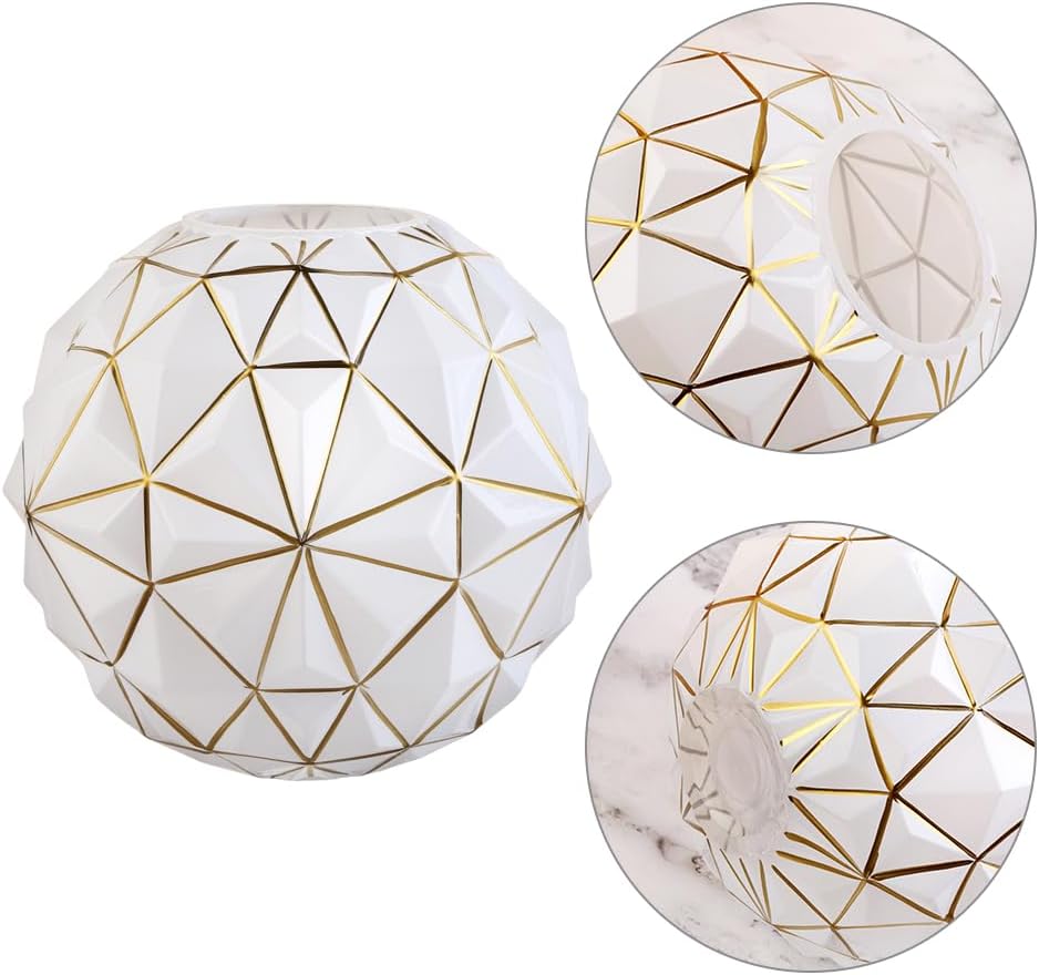 Florero de cristal dorado con diseño de rombos en un bonito florero de flores blancas para estantería, mesa de comedor, sala de reuniones, baño,