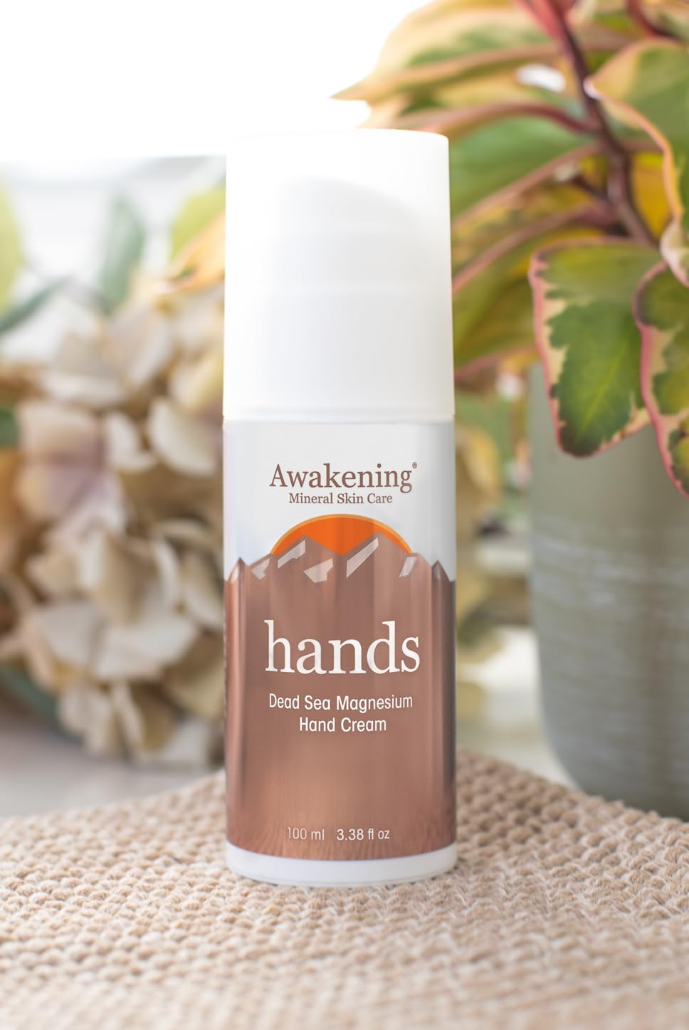 Awakening Hands – Crema de manos de magnesio del Mar Muerto (3.38 oz  3.4 fl oz)