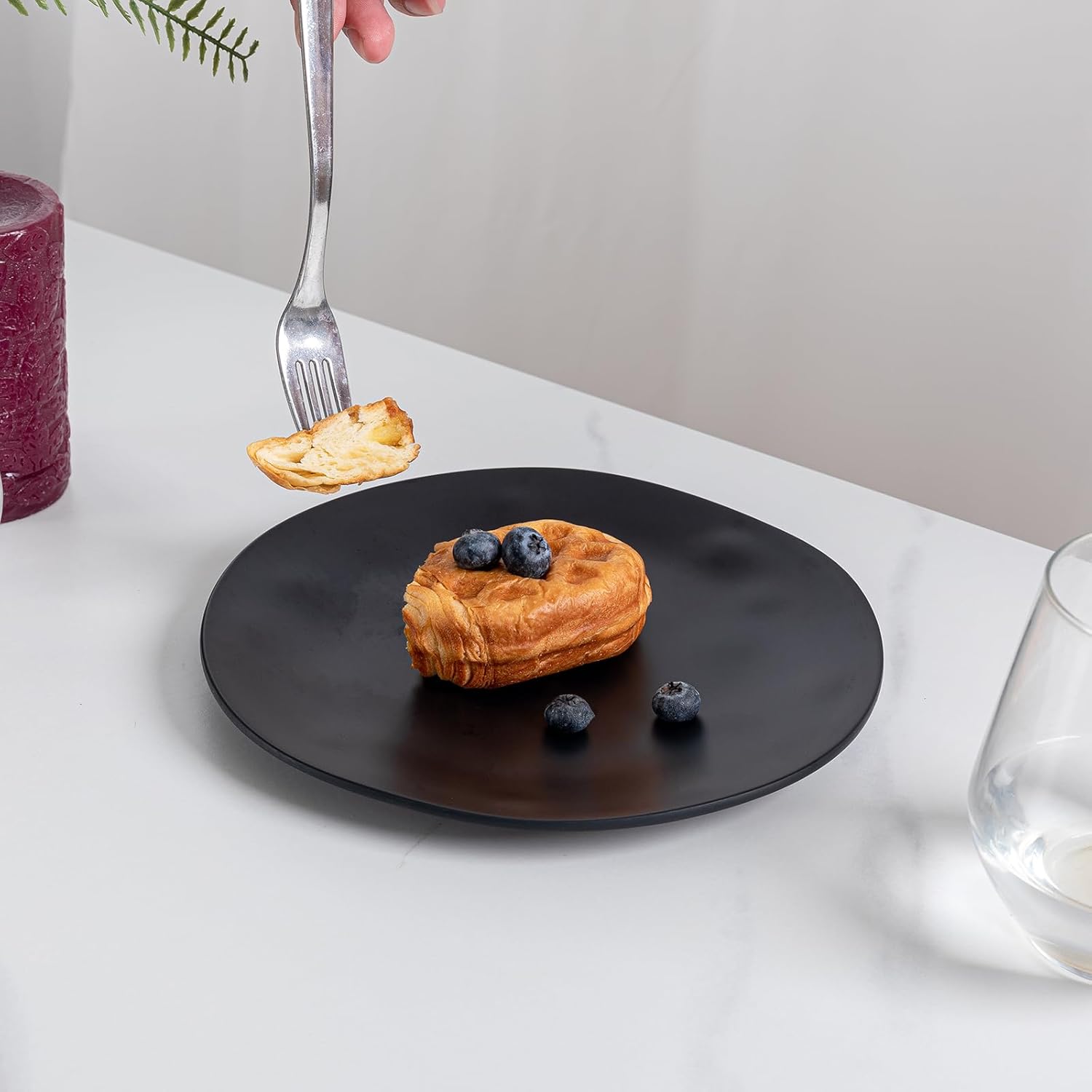 Juego de platos y cuencos de melamina negra, juegos de vajilla de melamina de 12 piezas para uso en interiores y exteriores, juego de platos ligeros