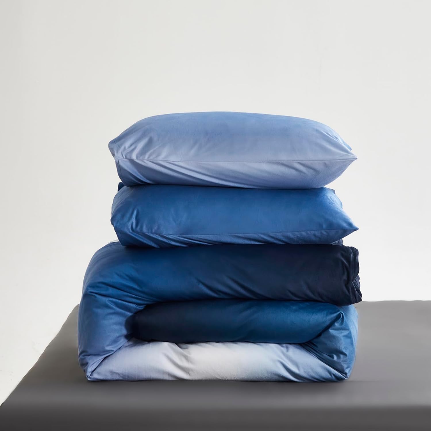 Cottonight Juego de edredón de terciopelo azul, tamaño Queen, juego de ropa de cama de franela esponjosa para mujeres y hombres, manta gruesa y