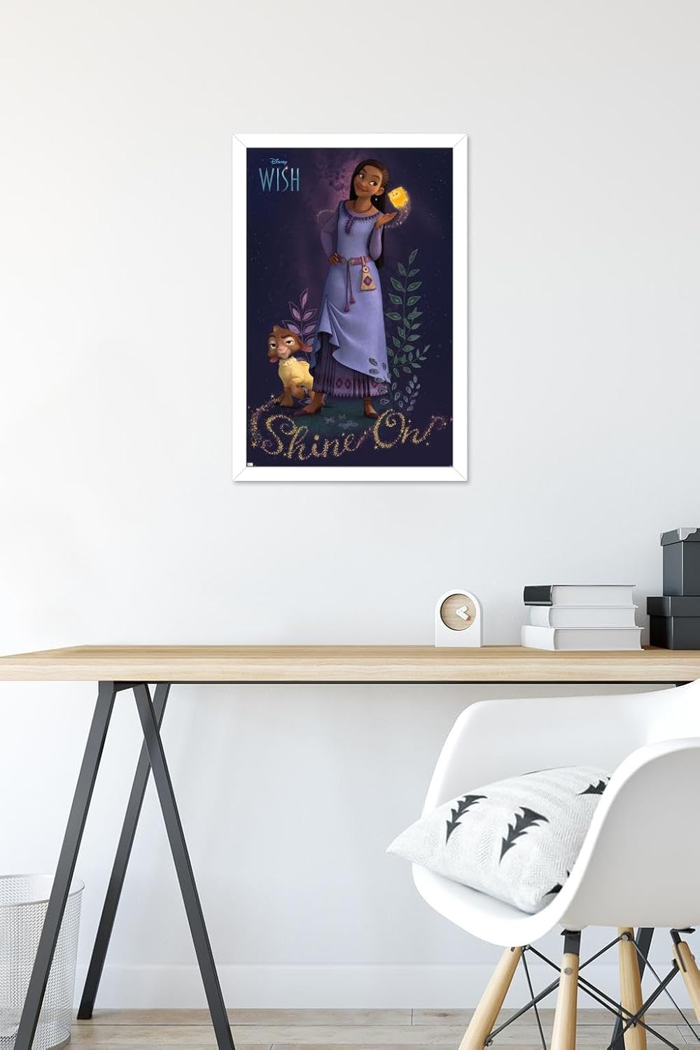 Trends International Disney Wish – Póster de pared Asha, 14.72 x 22.37 pulgadas, versión enmarcada en blanco