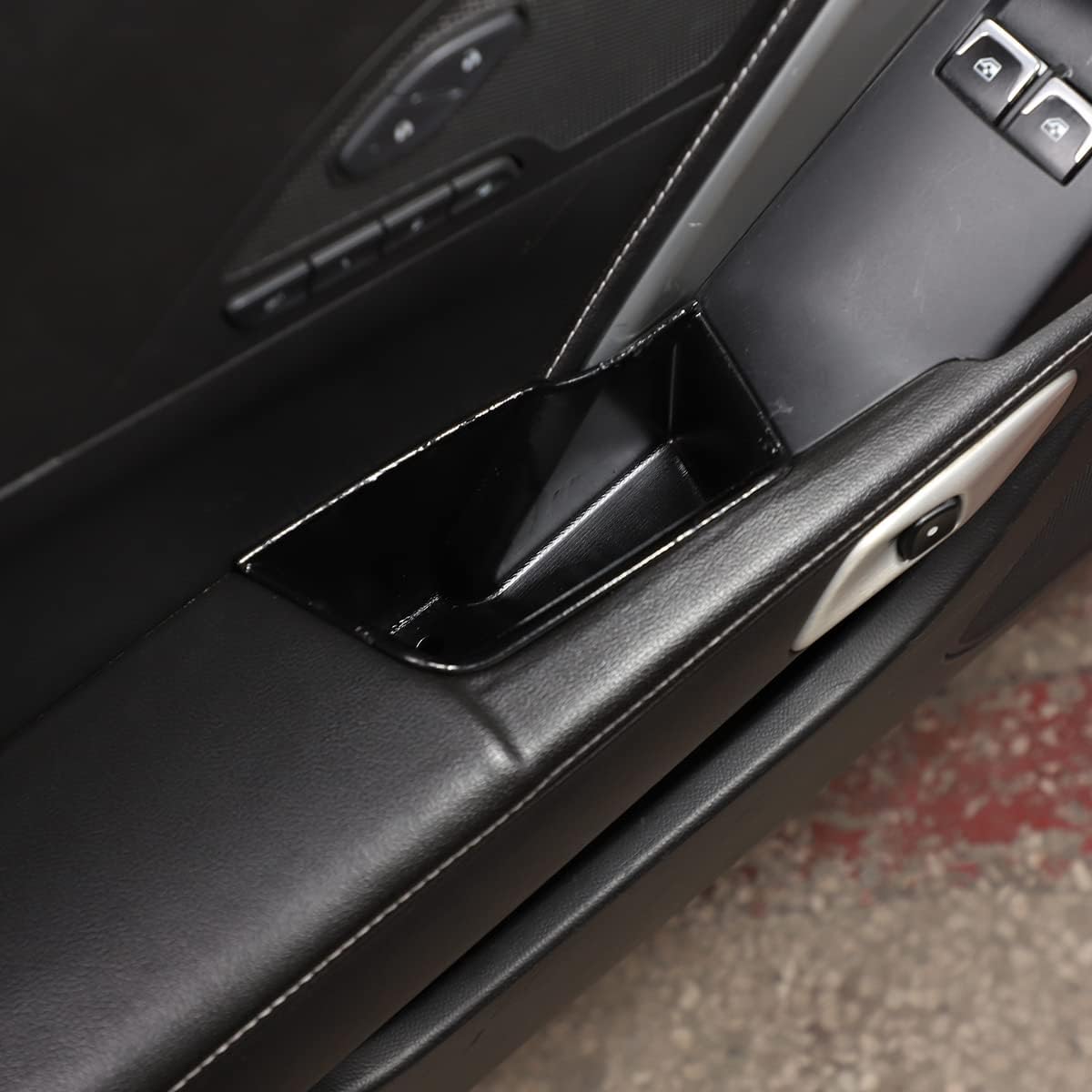 TINKI Bandeja de almacenamiento de reposabrazos de puerta interior de ABS compatible con C7 Corvette Stingray Chevrolet 2014-2019 Z06Grand Sport