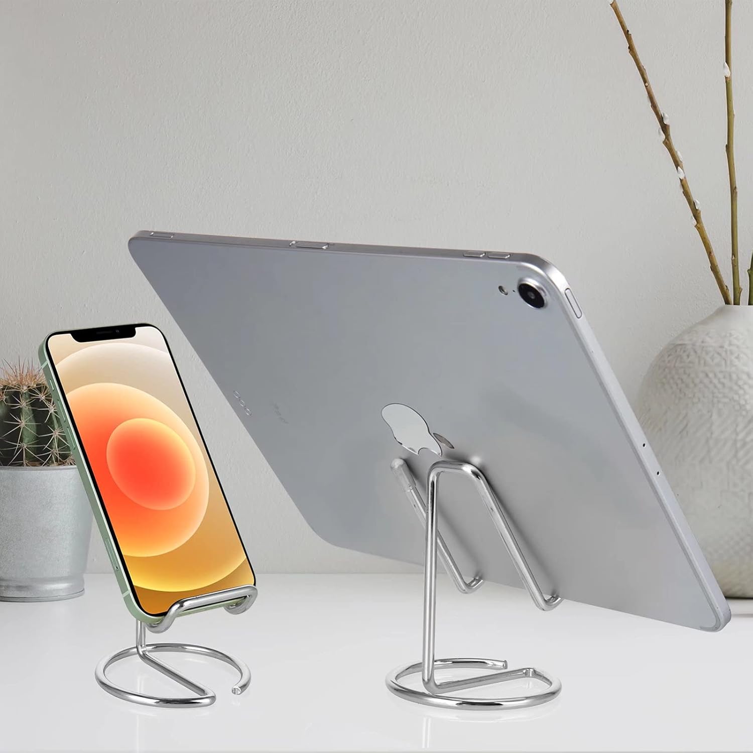 Paquete de 2 soportes para teléfono celular para escritorio, bonito soporte de metal plateado para teléfono celular, accesorios de escritorio,