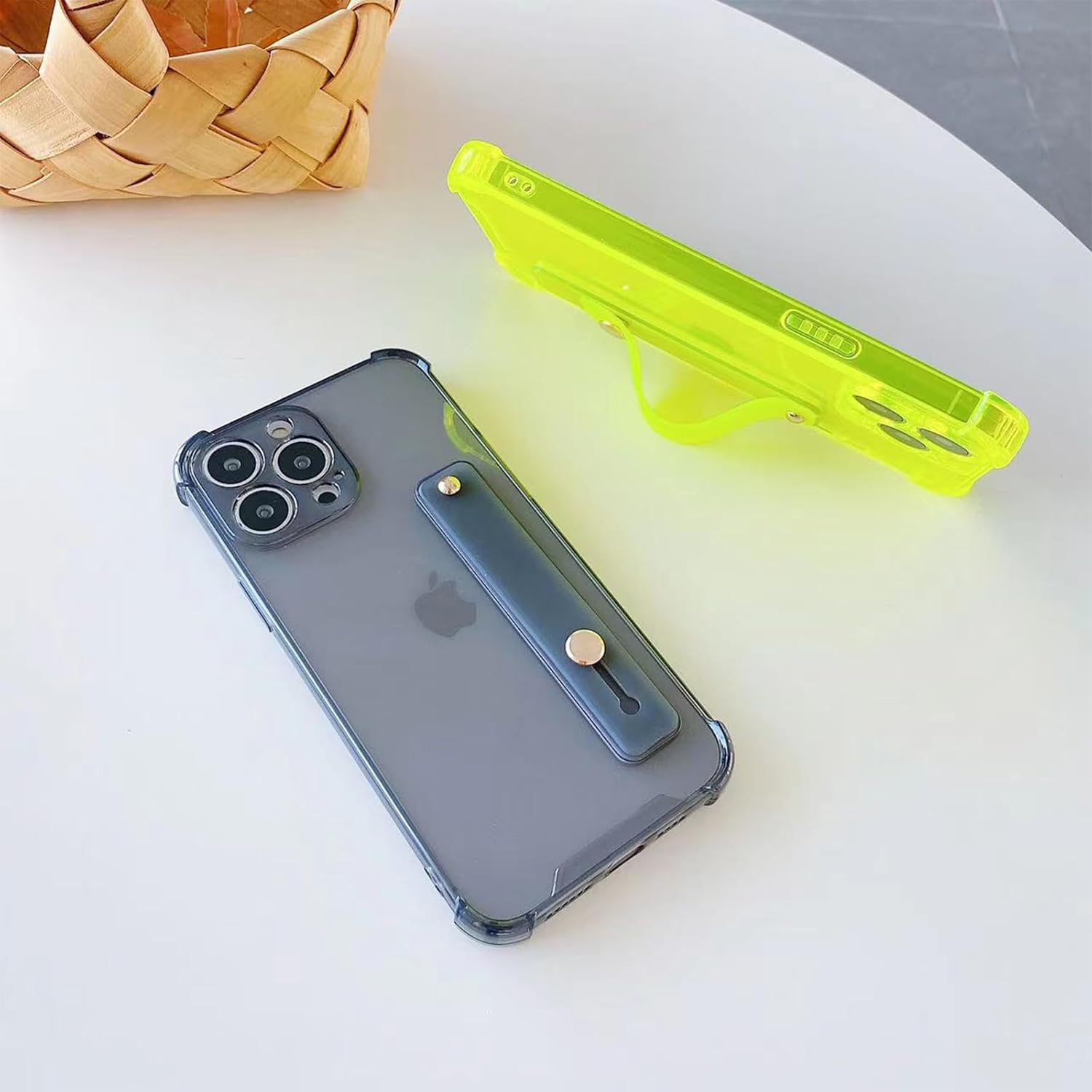 siduater Funda con correa para iPhone 15 Pro de 6.1 pulgadas con soporte, funda protectora de TPU suave y transparente a prueba de golpes,