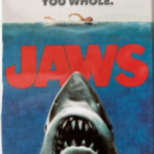 Jaws Amity Island Candy – Un (1) póster de película de mandíbulas coleccionables, forma de dientes de tiburón, sabor a cereza ácida Jaws Amity Island Candy – Un (1) póster de película de mandíbulas coleccionables, forma de dientes de tiburón, sabor a cereza ácida