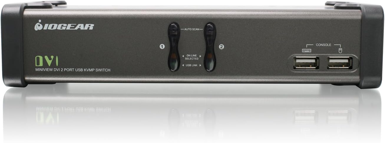 IOGEAR Conmutador KVMP DVI de 2 puertos con juego completo de cables, (compatible con GCS1102 TAA), negro