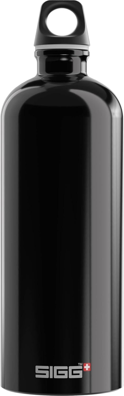 SIGG – Botella de agua de aluminio – Viajero – Hecho en Suiza – Bebidas carbonatadas – Reciclado – Sin BPA – 20 onzas  34 onzas