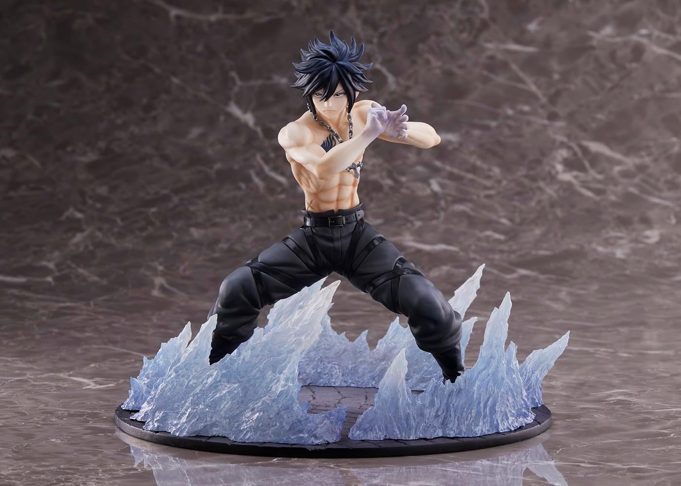 Bellfine Fairy Tail Final Season Figura de PVC a escala 18 gris Fullbuster