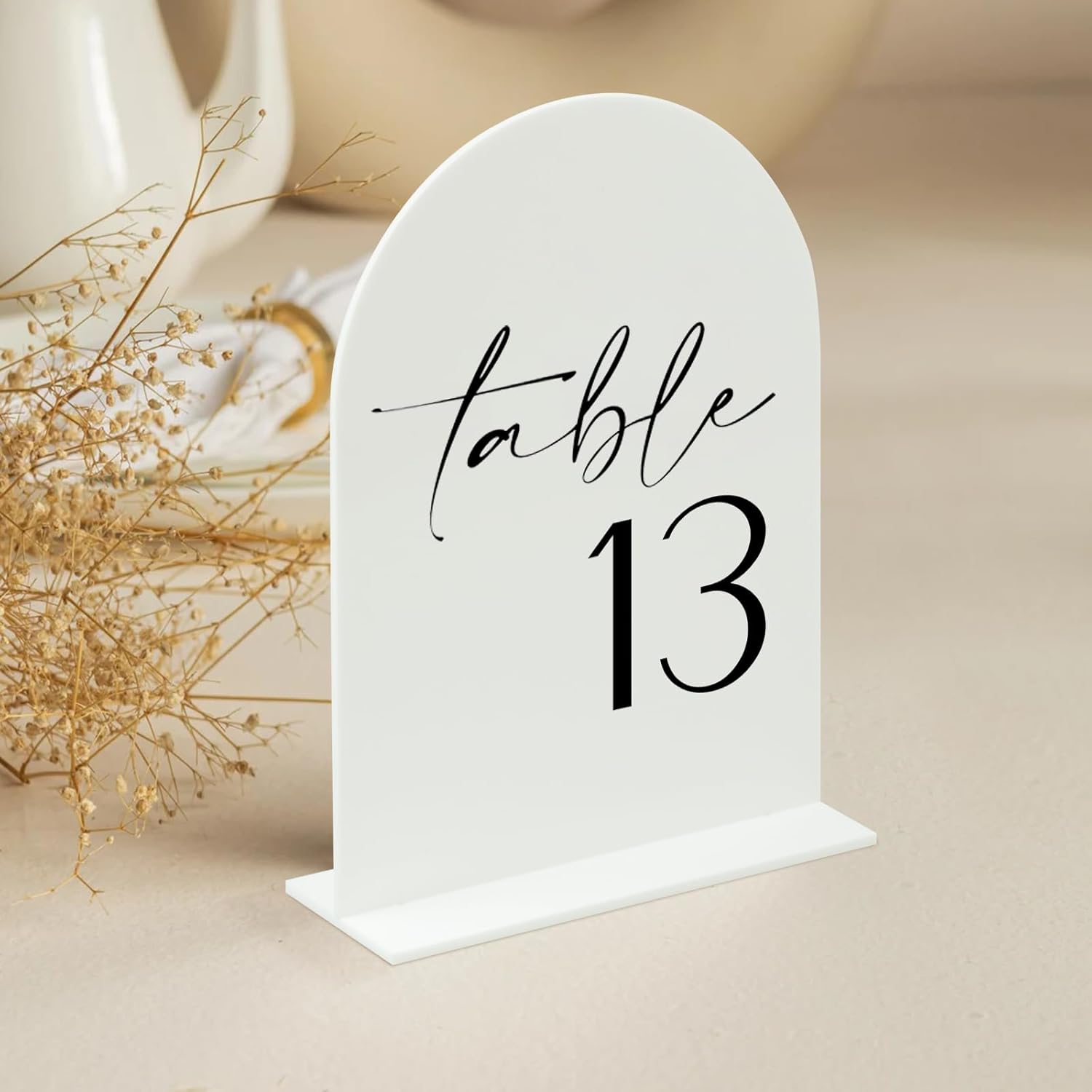 Mesa de boda de arco blanco números 1-15 con soportes, letreros y soportes acrílicos arqueados de 5 x 7 pulgadas, números de mesa de arco blanco