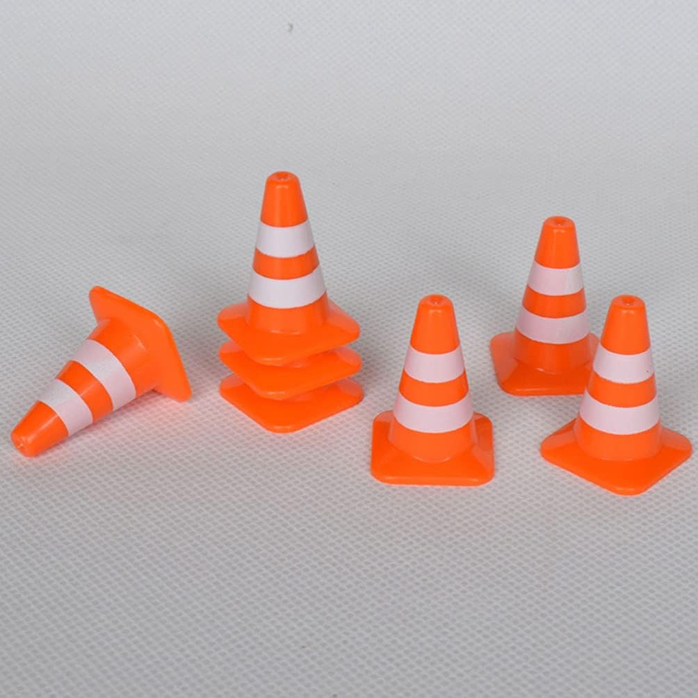 Toddmomy Mini conos de tráfico, 7 unidades, pequeños conos de construcción, mini conos de tráfico de plástico, pequeños conos de tráfico, señales de