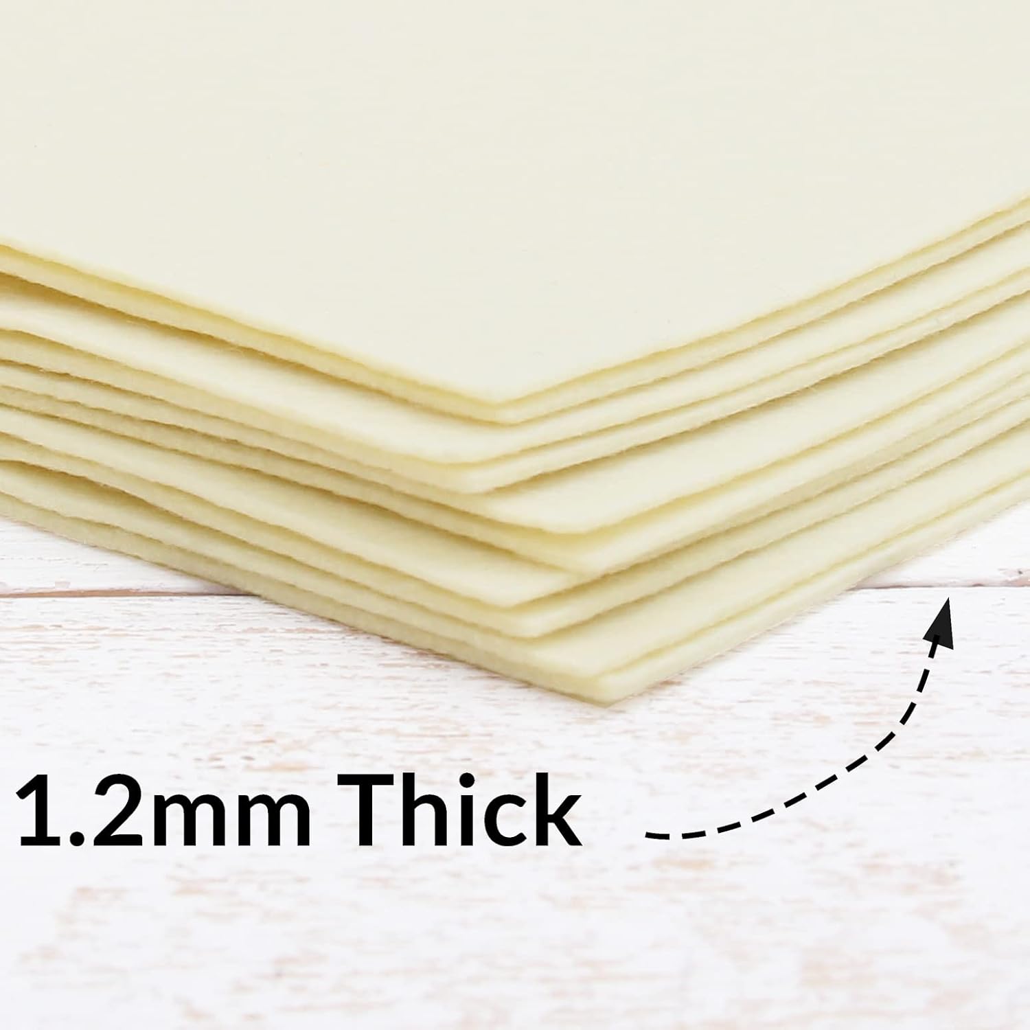 Threadart Hojas de fieltro de alta calidad, 10 hojas, 12 x 12 pulgadas, naturales, tacto suave como la lana, tela de 0.06 pulgadas de grosor para