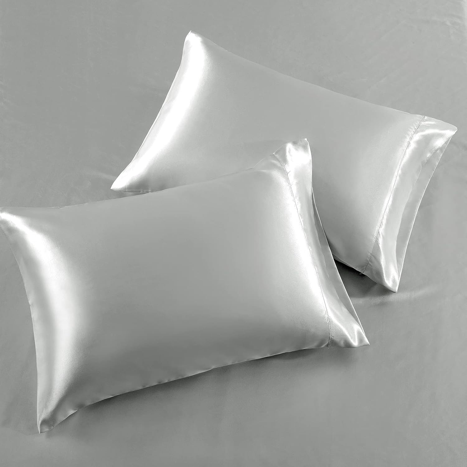 SiinvdaBZX – Juego de sábanas de satén de tamaño California King, 4 piezas ultra sedosas, suaves, de satén gris claro con bolsillo profundo, 1