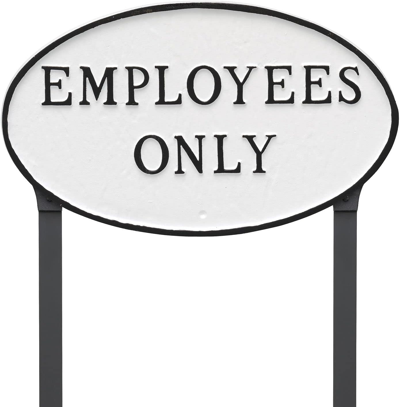 Placa ovalada de metal fundido con texto en inglés “Employees Only” – Placa de exhibición para césped o pared – Letrero de seguridad empresarial –