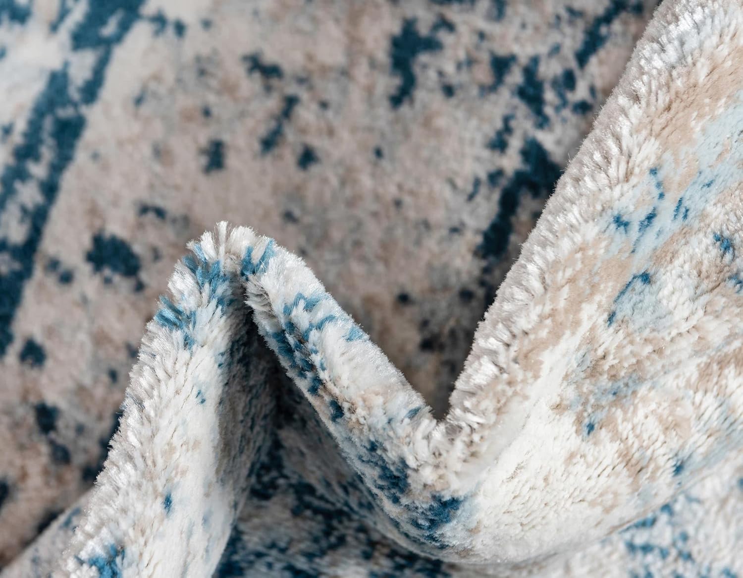 Rugs.com Alfombra de la colección Monte Carlo, alfombra ovalada mediana azul de 5 x 8 pies, perfecta para salas de estar, comedores grandes, planos