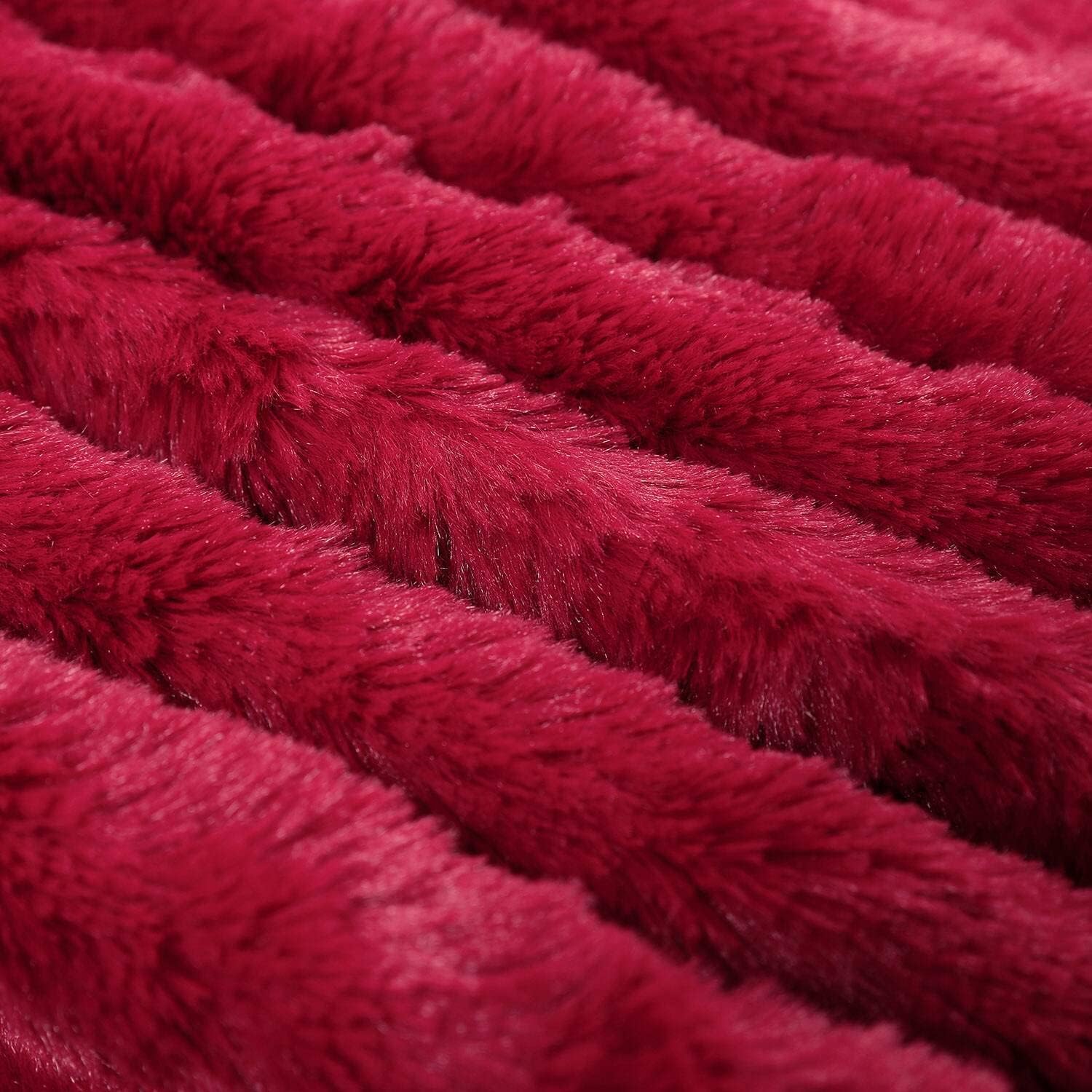 NANPIPER Manta de piel sintética, suave y mullida para mujer, color rojo vino, 60 x 80 pulgadas