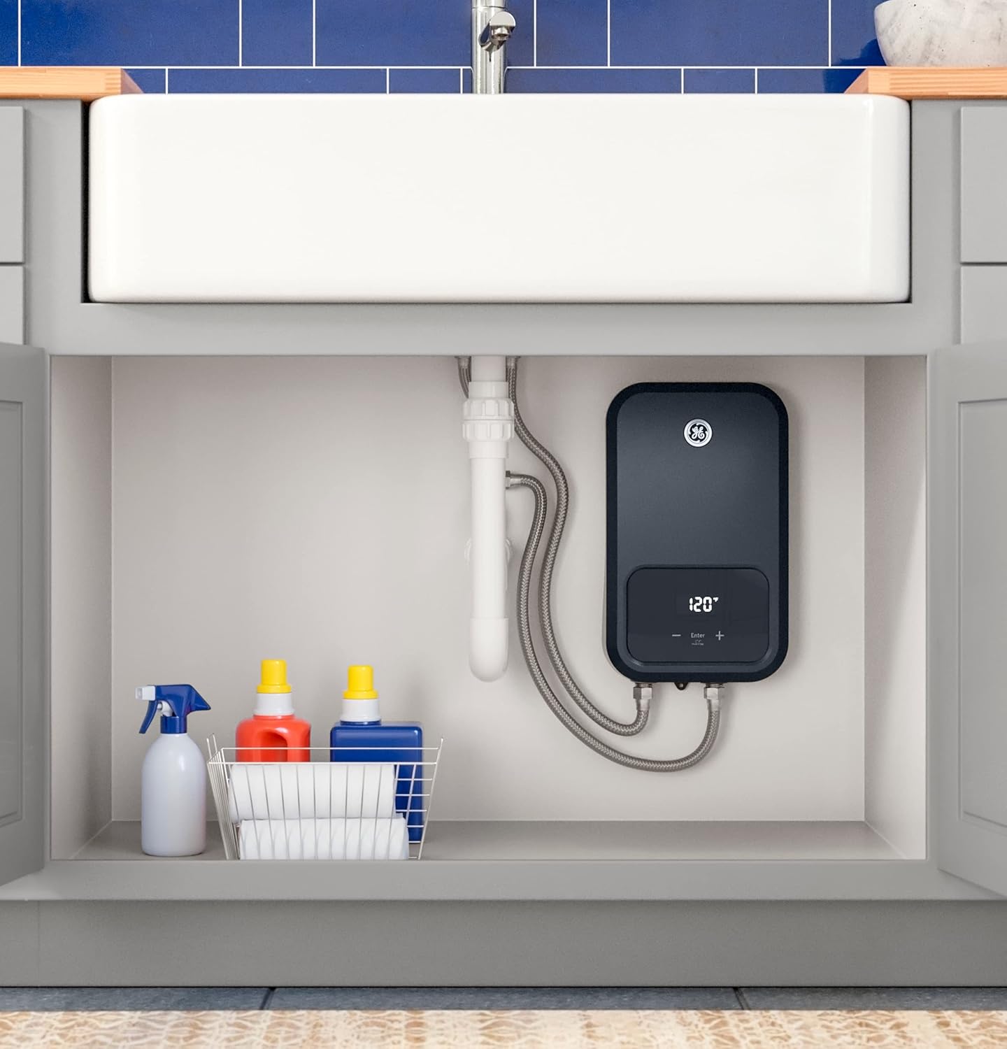 GE APPLIANCES – Calentador de agua sin tanque de 14.6 kW 240 V  Calentador de agua eléctrico con control digital de temperatura  14600 vatios  2.9