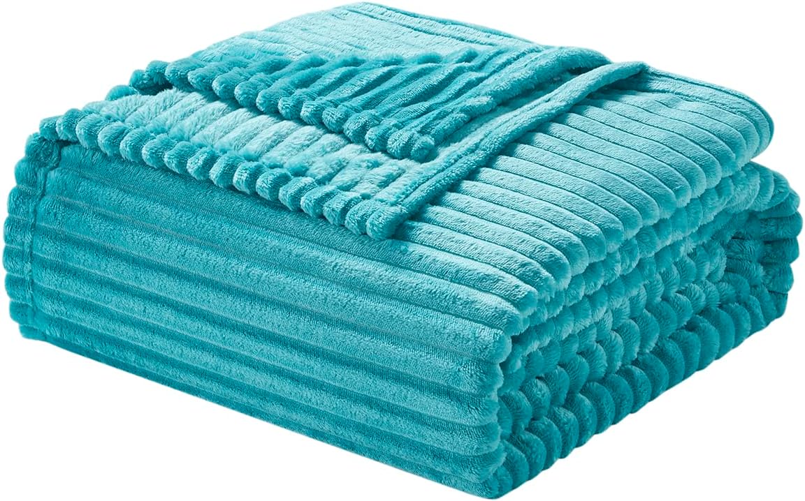 Nestl – Manta de felpa de corte Queen, ligera, súper suave, esponjosa, de lujo, lavable a máquina, 90×90 pulgadas, color azul turquesa
