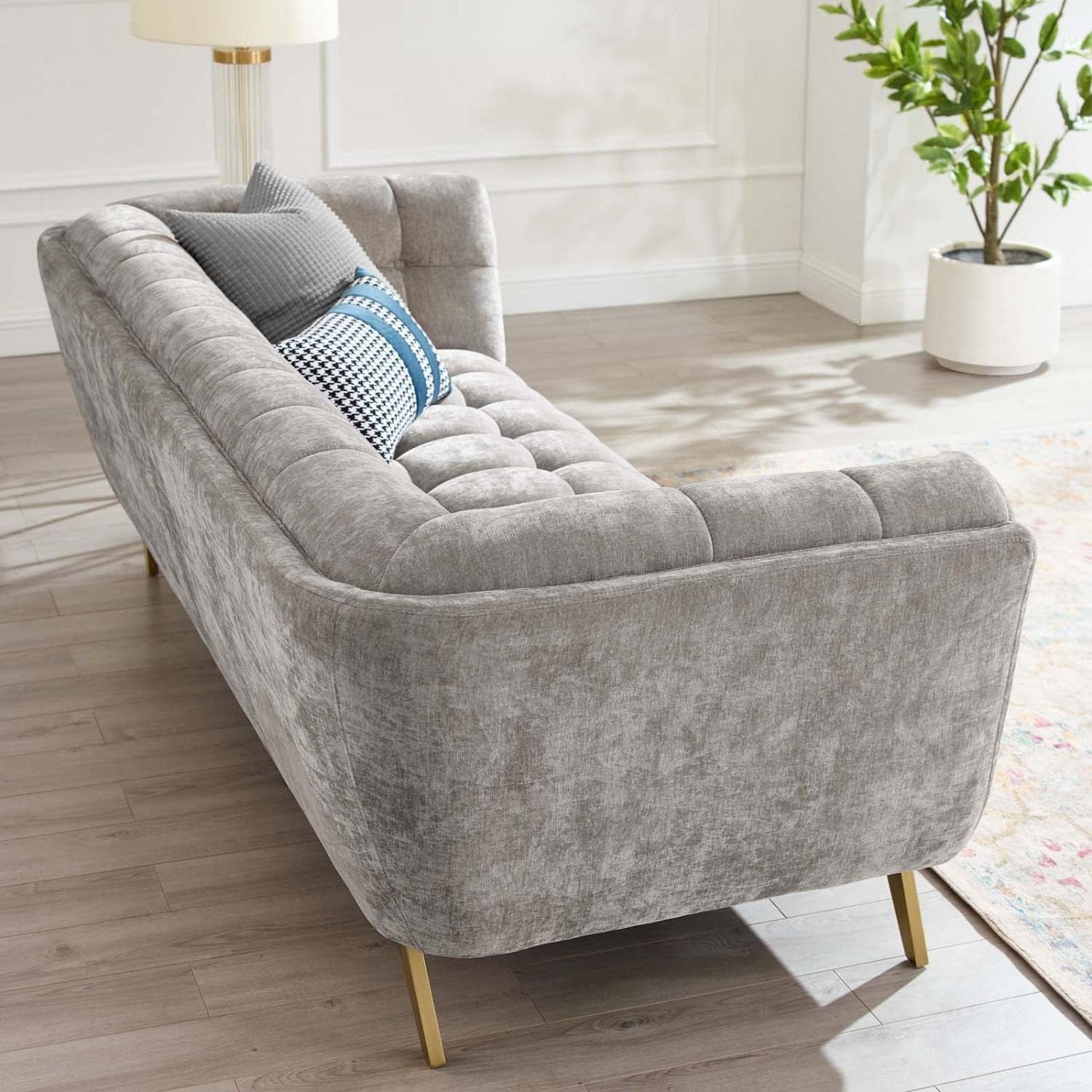 Modway Bestow – Sofá capitoné de terciopelo de rendimiento, gris claro