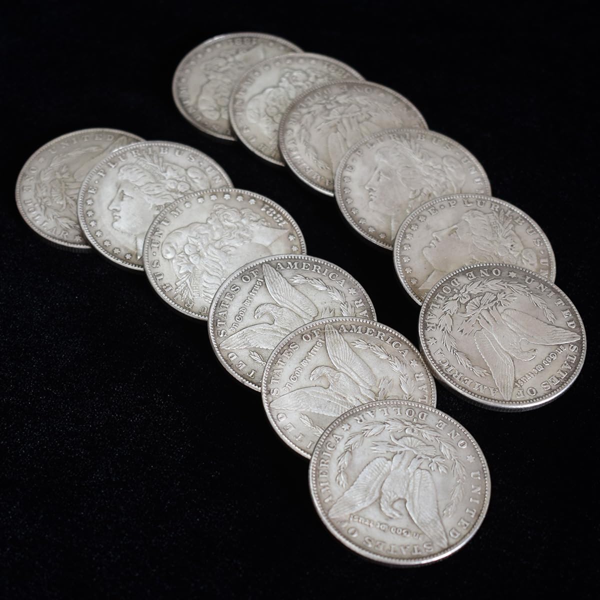 Juego mágico de 12 piezas Morgan Dollar (1.5 in de diámetro) que puede ser atraído por imanes accesorios mágicos utilizados en la