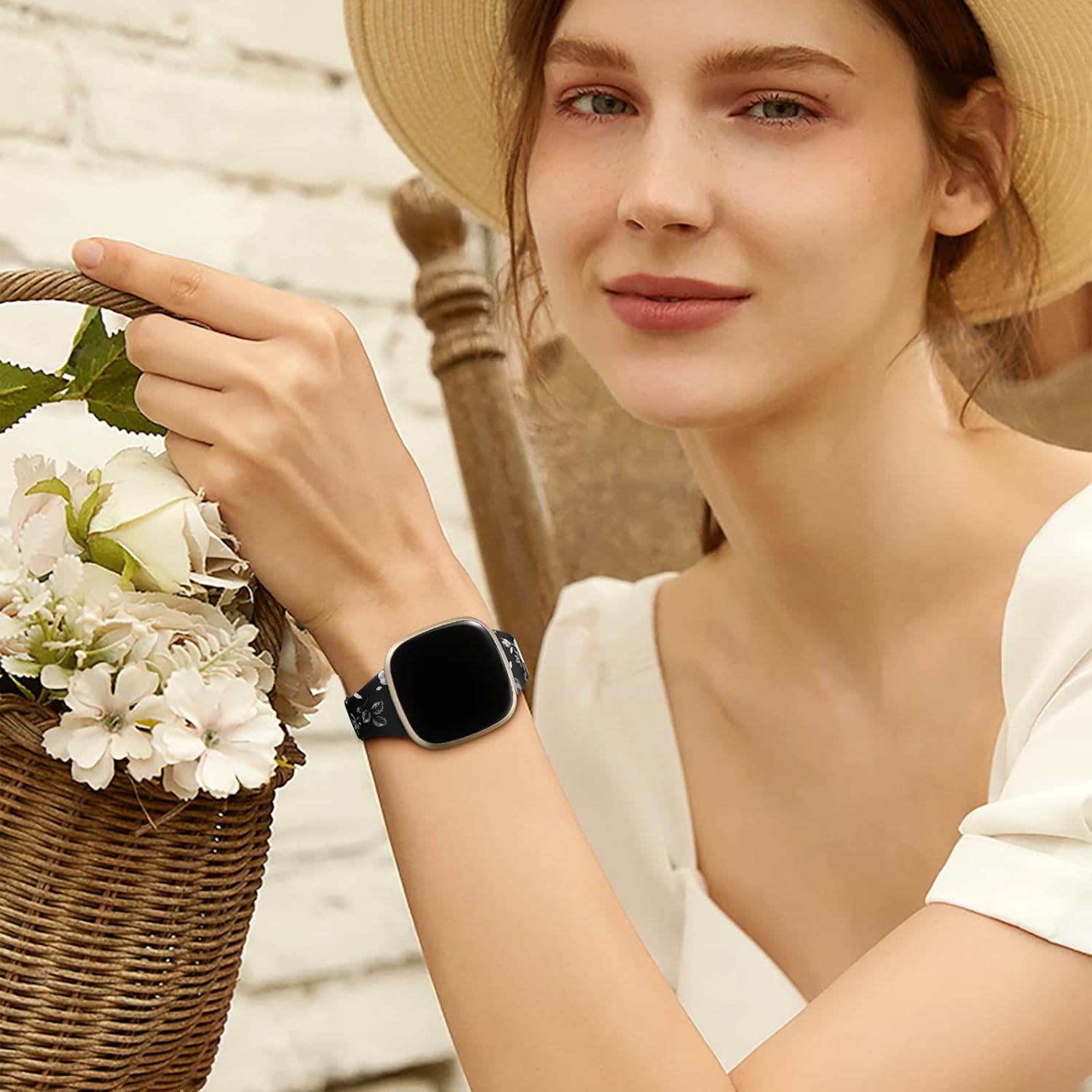 Getino Compatible con correas Fitbit SenseFitbit Versa 3Versa 4 bandas para mujeres y niñas, accesorios impresos florales de doble cara, correa