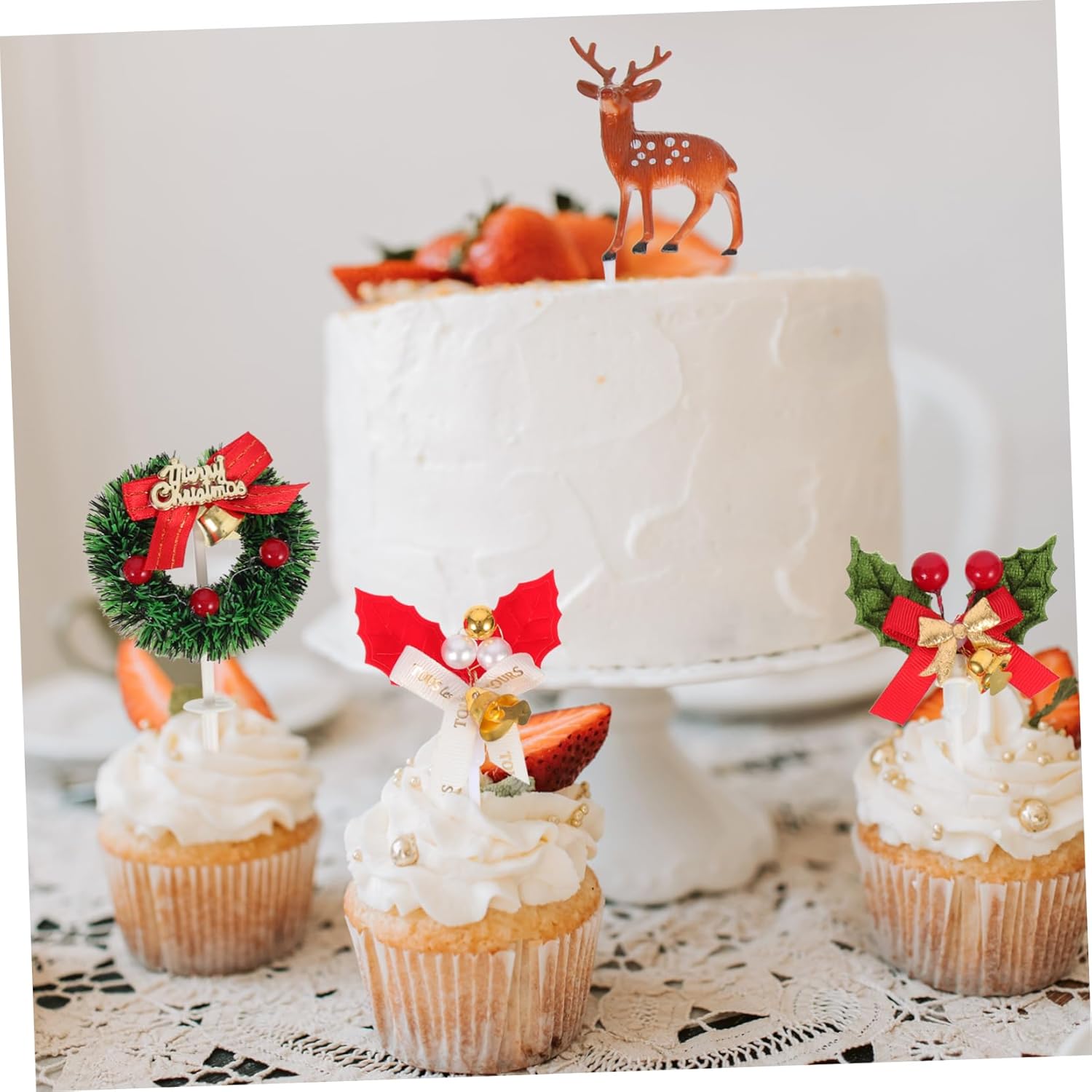 12pcs Christmas Cake Topper Bakery Picks Wreath Cupcake Toppers Cake Pick Topper Cocktail Pick Cocktail Toppers Christmas Cupcake Decorations
