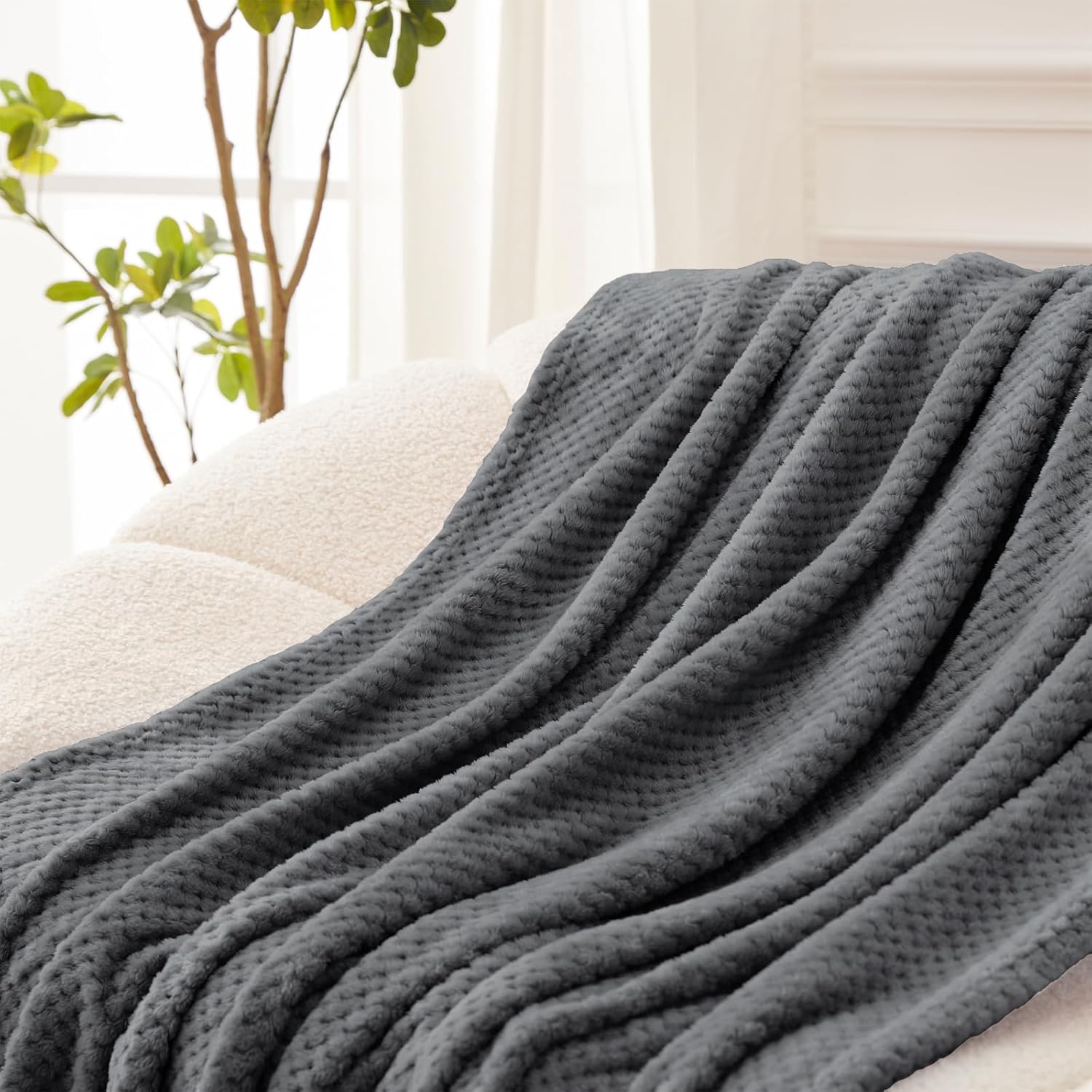 Exclusivo Mezcla – Manta de forro polar, suave, texturizada con punto gofre, tamaño individual, acogedora, cálida y ligera (gris oscuro, 90 x 66