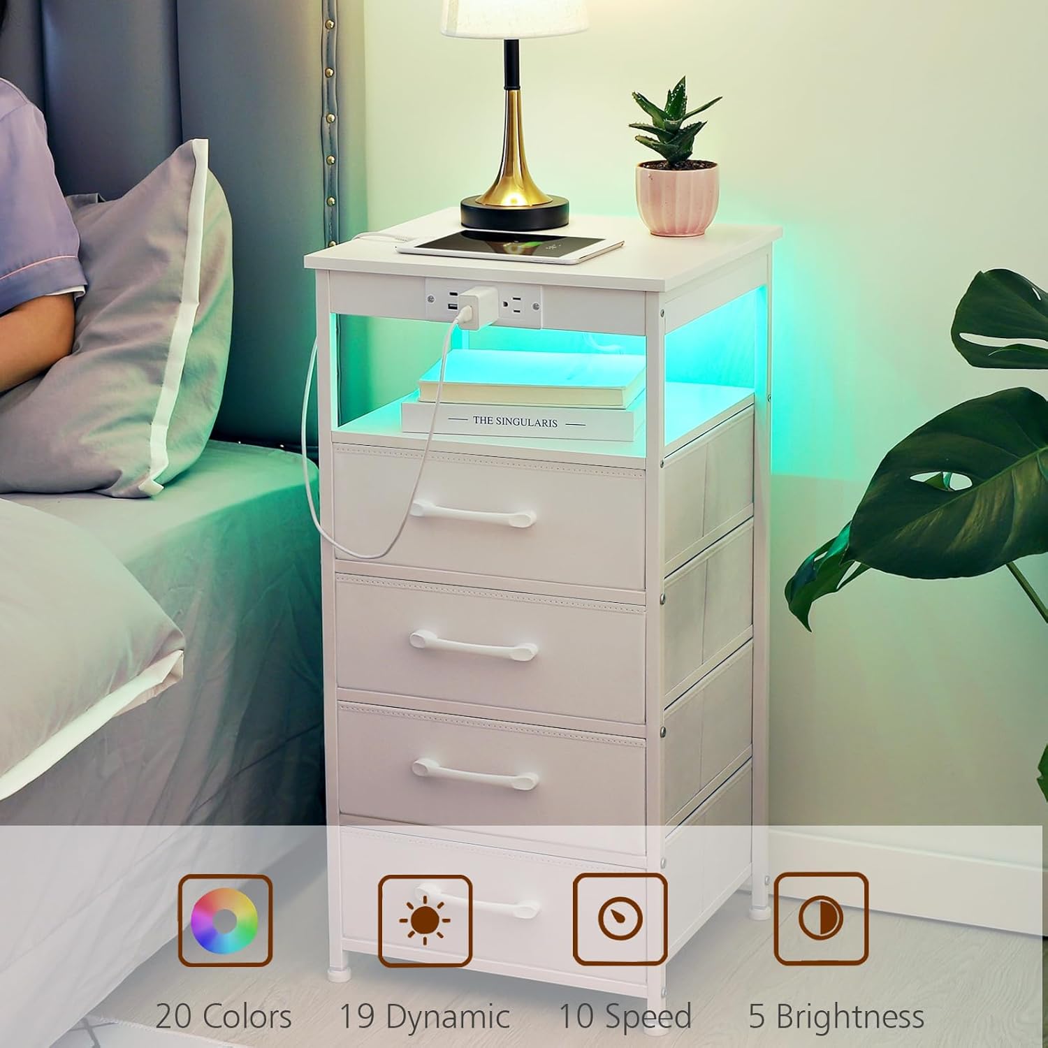 LOAKEKEL Juego de 2 mesitas de noche blancas con estación de carga, mesas auxiliares LED con puertos USB C y 2 tomas, mesita de noche con 4 cajones
