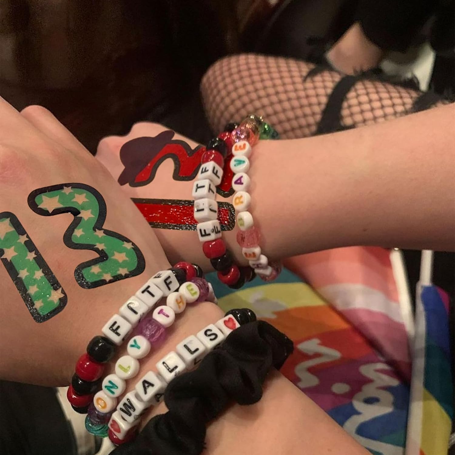 Taylor 13 Hand Tattoos Eras Tour Merch Star Snake Butterfly Guitar Tatuajes temporales Accesorios de concierto para regalos Swifties
