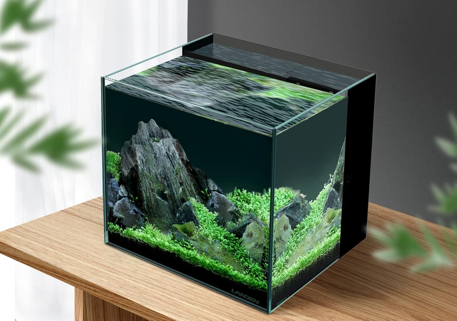 LANDN 35C Tanque de acuario ultra transparente de 10 galones de hierro bajo en hierro con cámara de filtración trasera (bomba de retorno incluida).