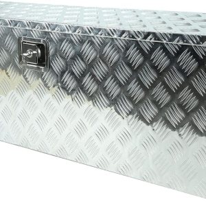 Caja de herramientas de aluminio plateado de 49 x 15 x 15 pulgadas, caja de herramientas con cerradura y llave, banda de rodadura de 5 barras Caja de herramientas de aluminio plateado de 49 x 15 x 15 pulgadas, caja de herramientas con cerradura y llave, banda de rodadura de 5 barras