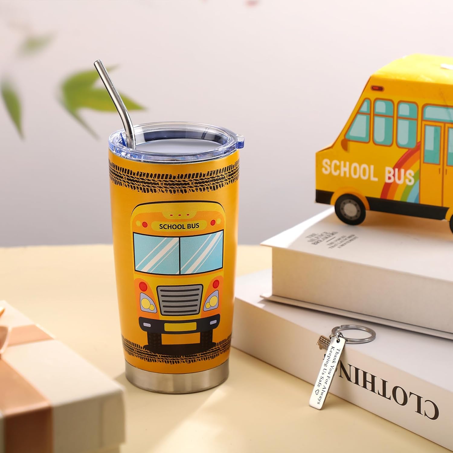 Uiifan Paquete de 6 regalos de agradecimiento al conductor de autobús, juego de 3 vasos de acero inoxidable de 20 onzas, 3 llaveros para conductor