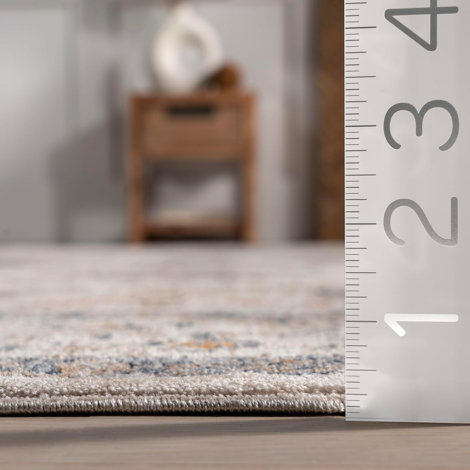 nuLOOM Yanet – Alfombra de pasillo floral y cachemira de 2 x 8 pies para sala de estar, dormitorio, comedor, entrada, pasillo, cocina, beige