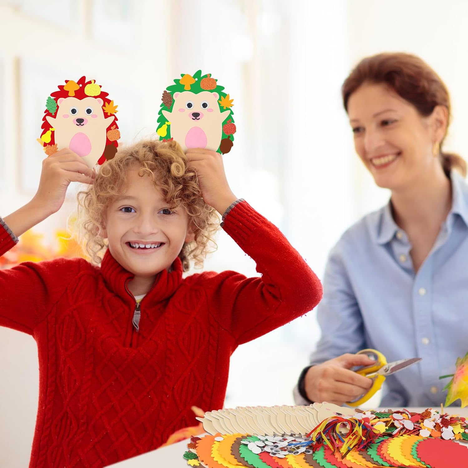 Paquete de 24 kits de manualidades de erizo para niños, calcomanías de espuma de erizo, bricolaje, arte y manualidades de otoño para niños y niñas,