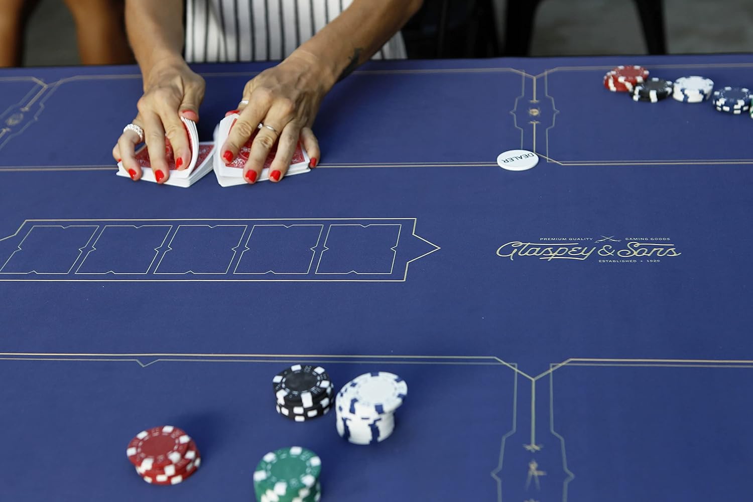 Glaspey & Sons Texas Hold’em – Alfombrilla de póquer de 70 x 35 pulgadas, mesa de póquer portátil con superficie lisa de alta gama y costuras (azul