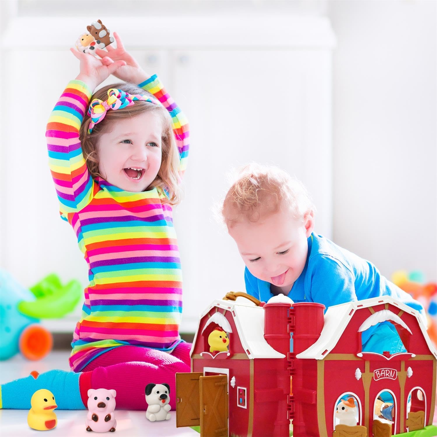 Big Red Barn Farm Animal Toy para niños pequeños de 1, 2 y 3 años, juguetes de aprendizaje Montessori preescolar, juego de granja de simulación con