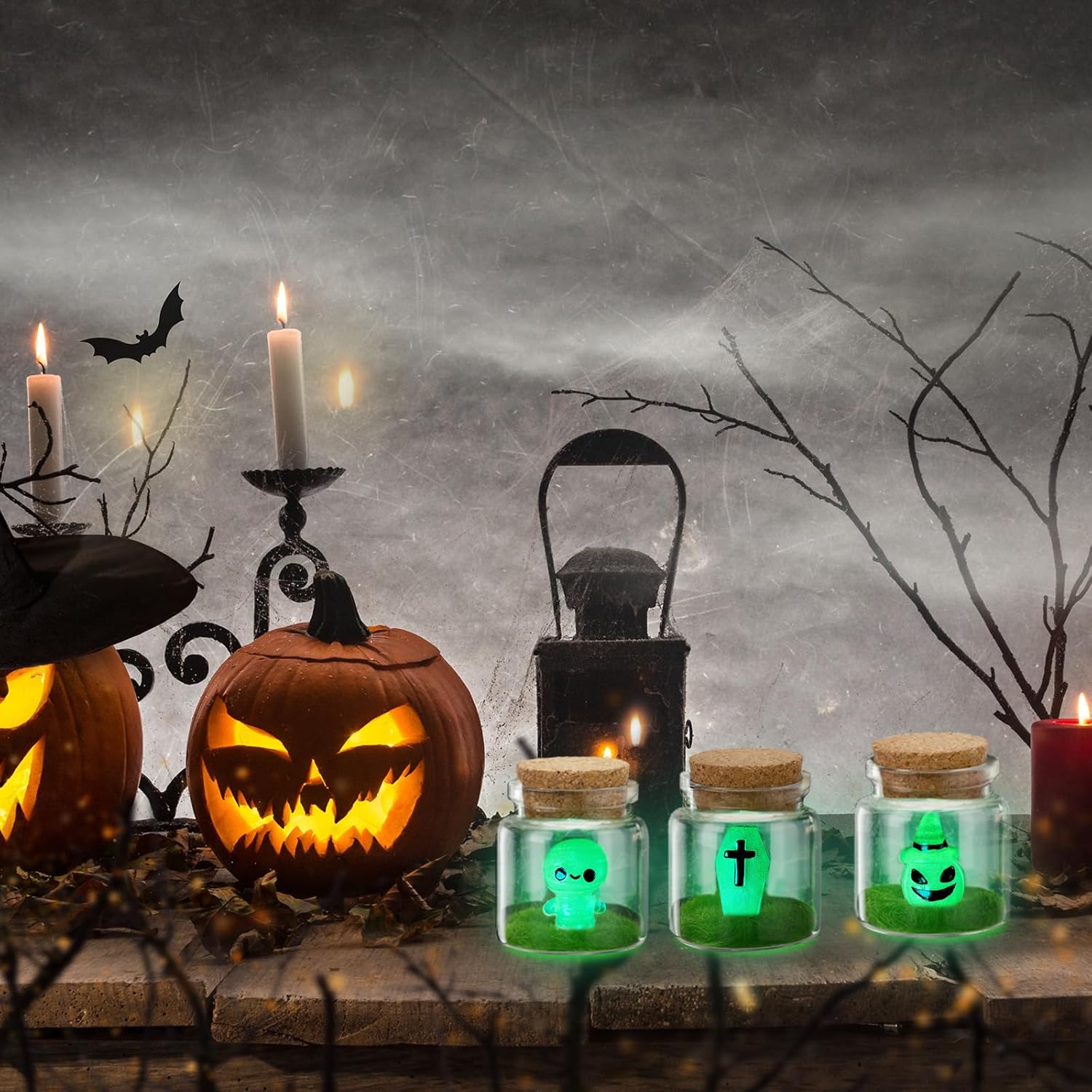 Poen 10 juegos de fantasmas de Halloween en un tarro de masón que brilla en la oscuridad, pequeño fantasma con botella miniatura de corcho con momia