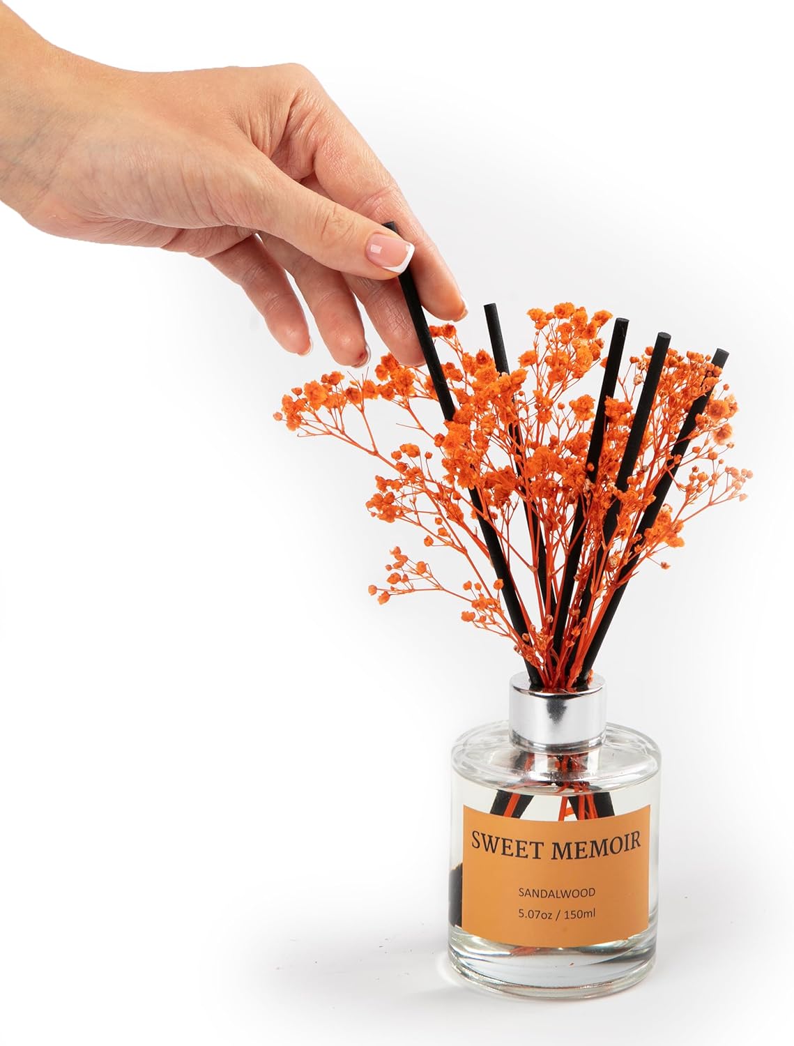 Sweet Memoir Juego de difusor de varillas prémium con flores preservadas y palo de algodón sándalo, difusor de aceite aromático de 6.7 onzas para