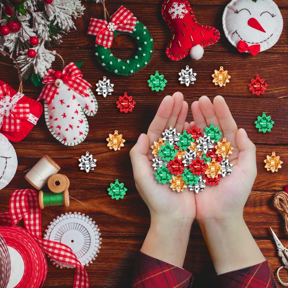 JOICEE 24 dijes de Navidad para hacer joyas, cinta metálica de Navidad, lazos de regalo para pulseras, collares, aretes, suministros de manualidades