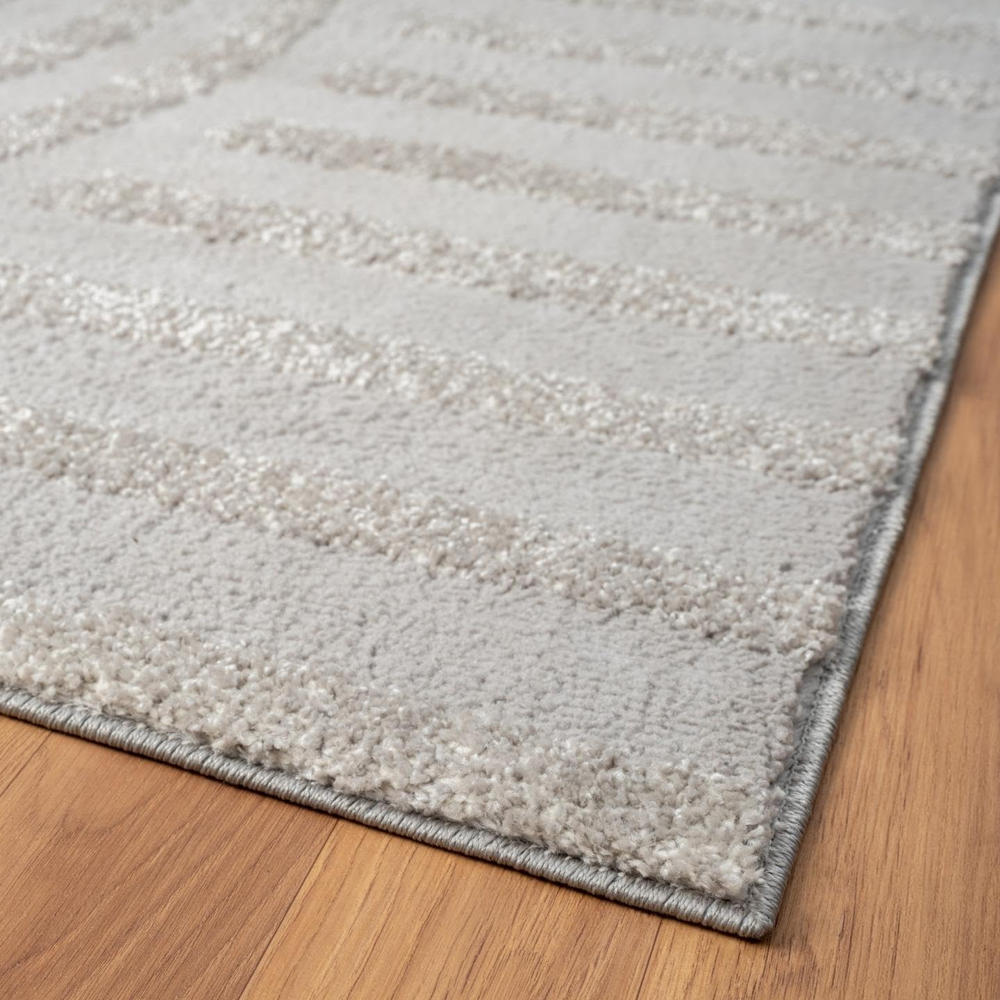LUXE WEAVERS Alfombra geométrica moderna plateada 6×9, alfombra de textura alta y baja