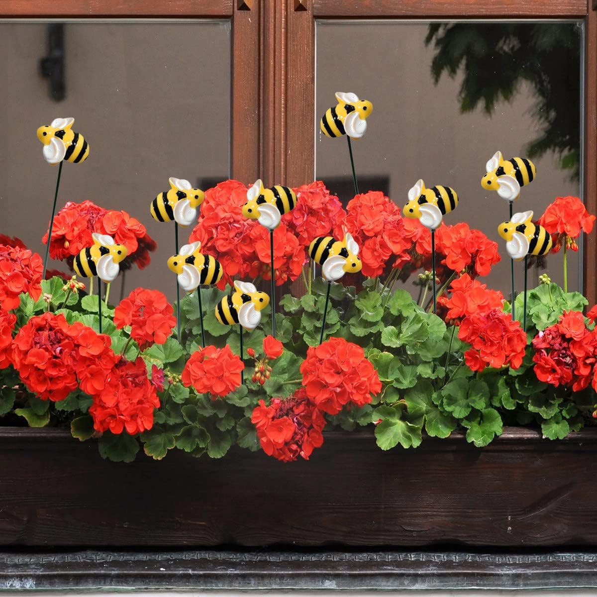 10 piezas de estacas de jardín de abejas decoración de metal para patio delantero, palillos florales de resina para primavera y verano, abejorros,