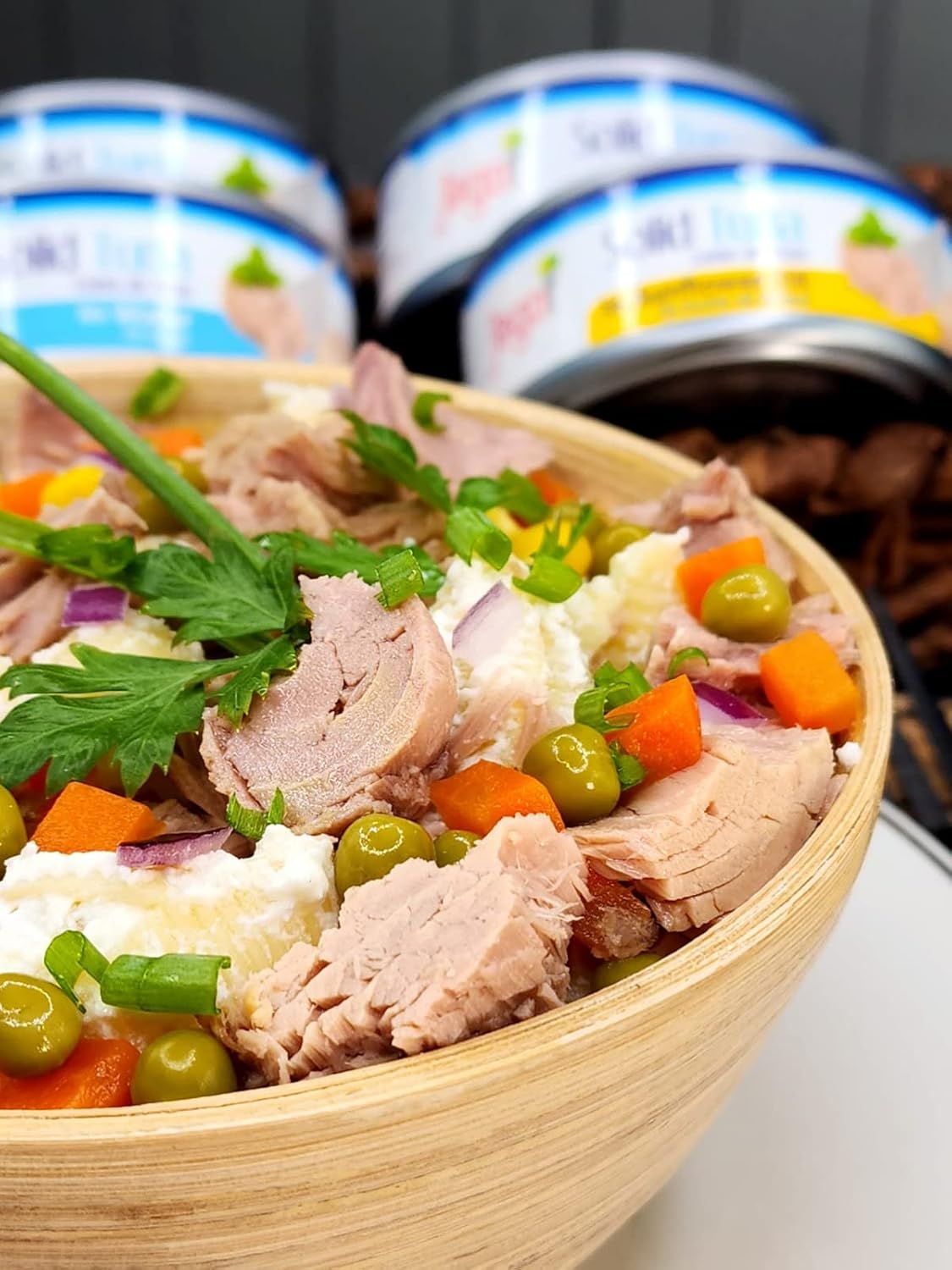 Jego Atún sólido en agua  Atún natural salvaje  Keto  Bajo en carbohidratos  Sin gluten  Sin soja  Enlatado  Listo para comer  Paquete de 3  Lata de